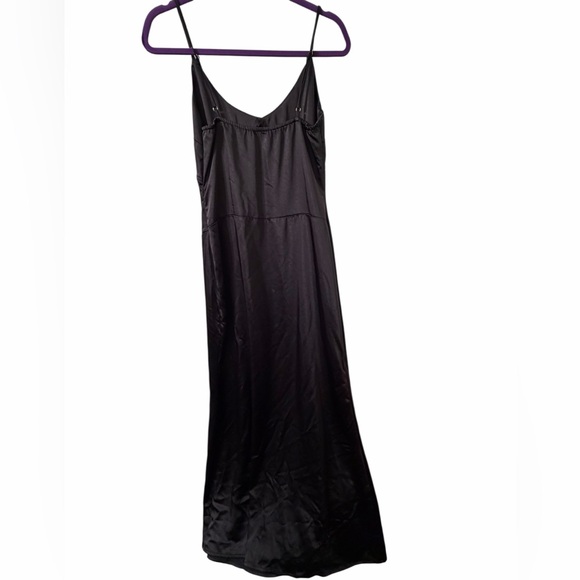 Princess Polly Black Satin Maxi Dress, High Split, Super Sexy, Women’s Size 8 - Picture 4 of 13